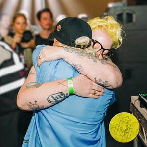 老婆去农场给马当媳妇
